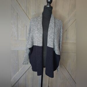 Abercrombie & Fitch Two-Tone Gray and Black Open Cardigan
